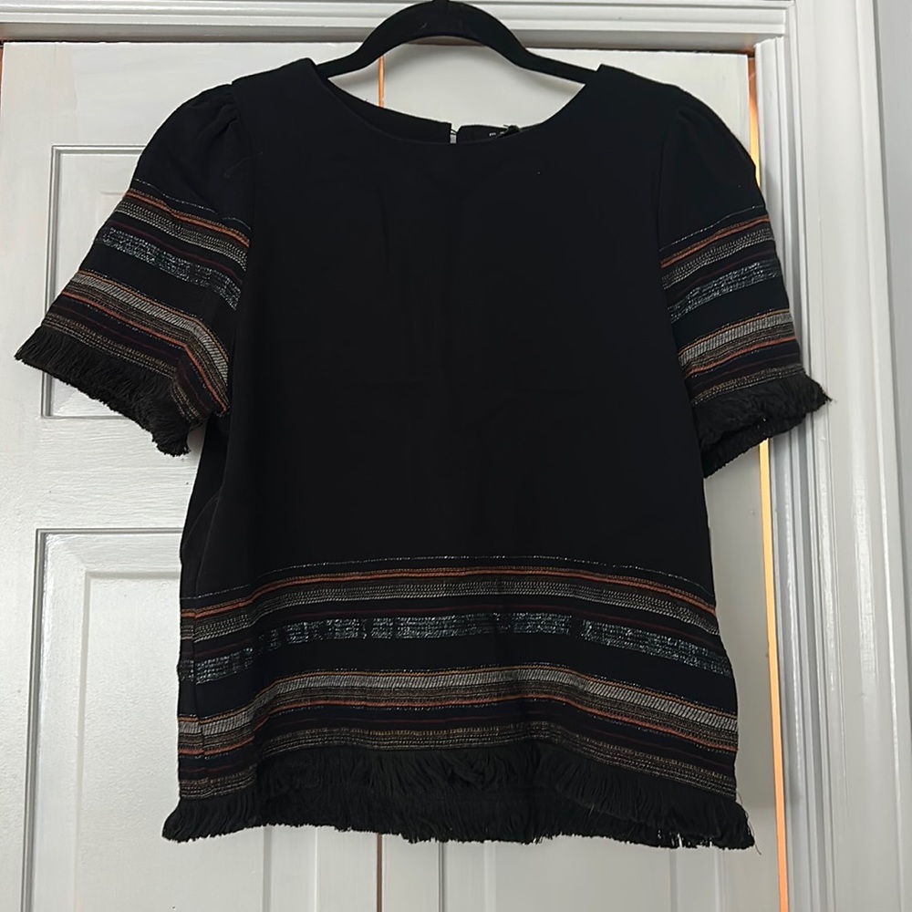 Maven fringe knit top!